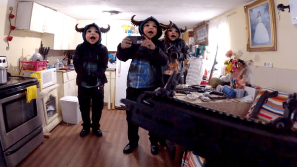 Gesehen: Baby Invasion (2024) - Number go up